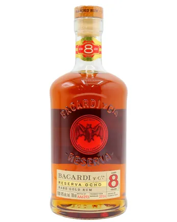 Bacardi Rum 8년산