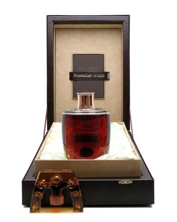 Macallan 55년산 Lalique Crystal
