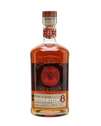 Bacardi Rum 8년산